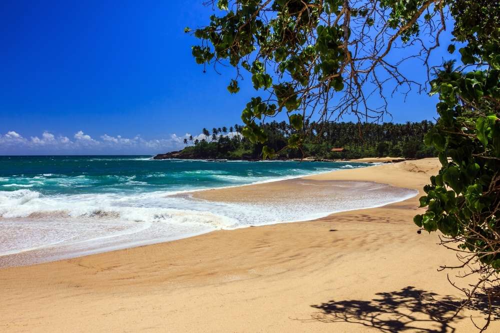 Sri Lankan rannikkoa ja rantaa
