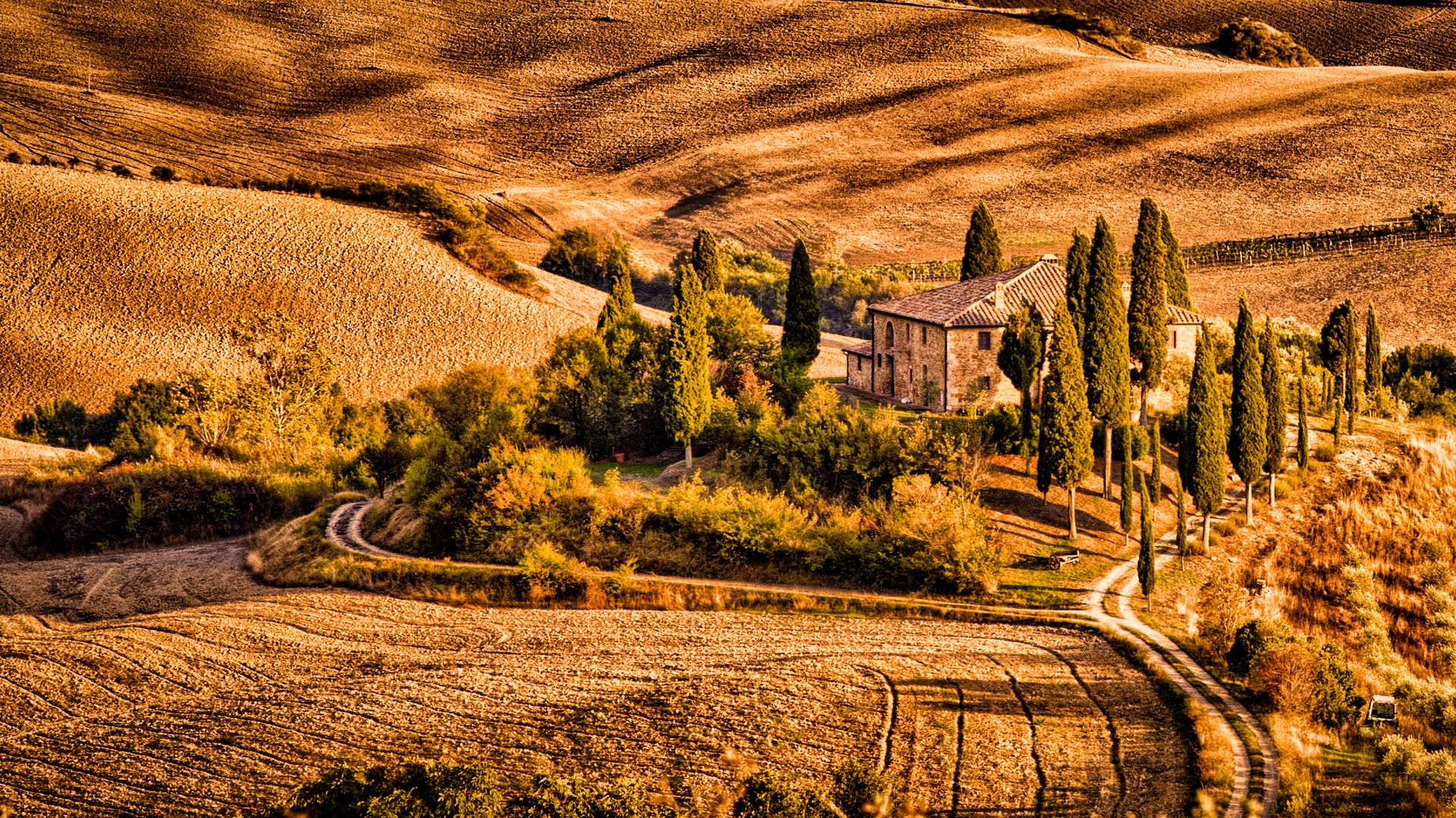 Toscana matkat - opastetut patikointi ja pyoraily matkat