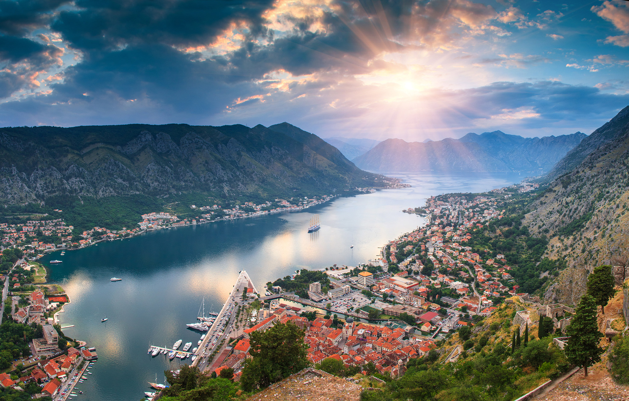 Räätälöity matka - Balkanin kiertomatka - Albania, Kosovo & Montenegro