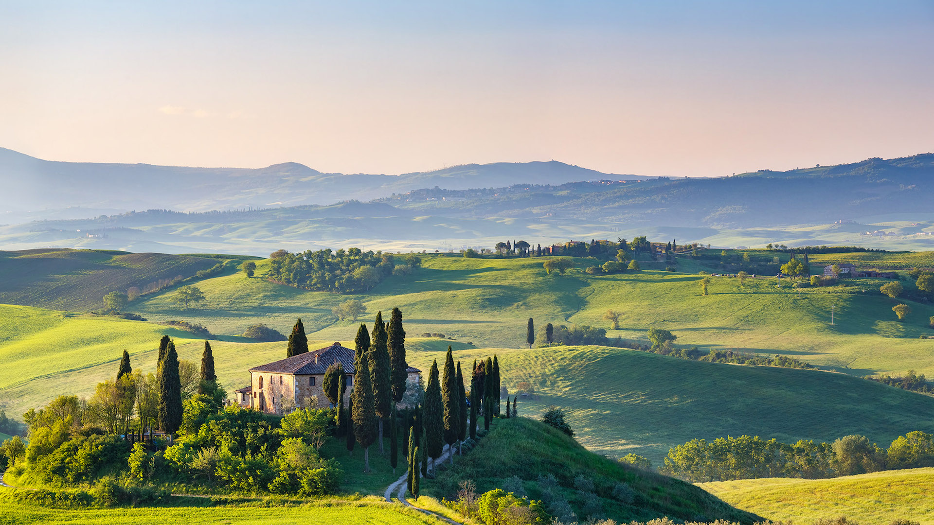 Toscana matkat - opastetut patikointimatkat ja pyorailymatkat