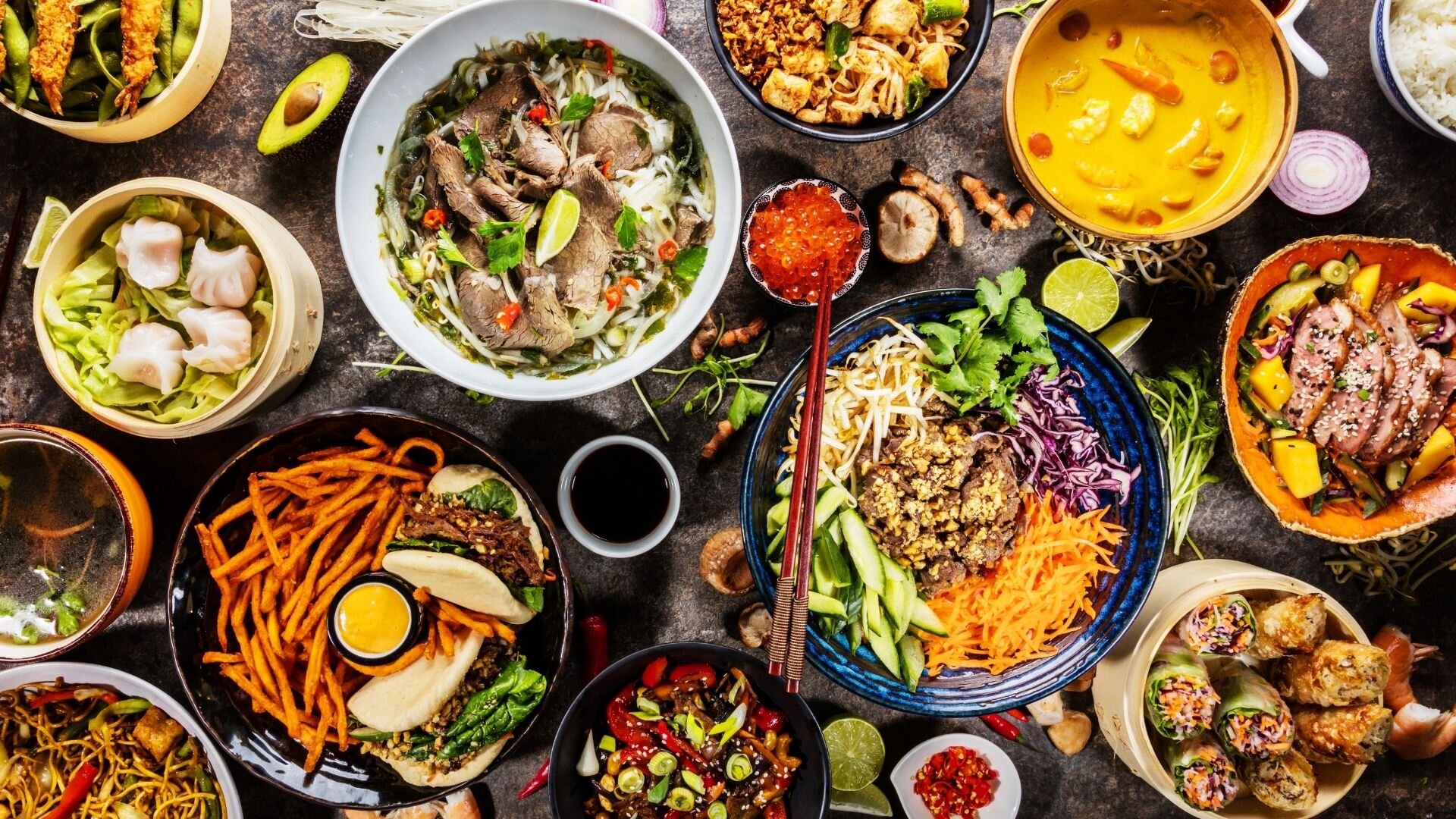 Matkat-Vietnamiin-vietnamilainen-ruoka