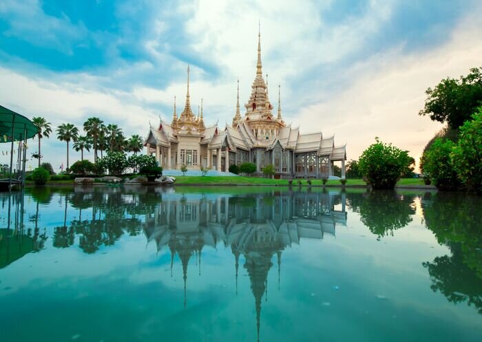 Thai wat